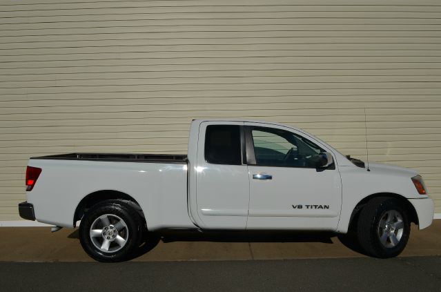 2005 Nissan Titan SL K-15