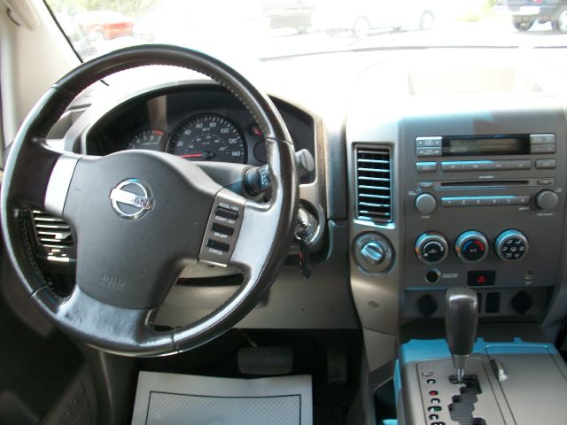 2005 Nissan Titan SLT EXT CAB 4X2