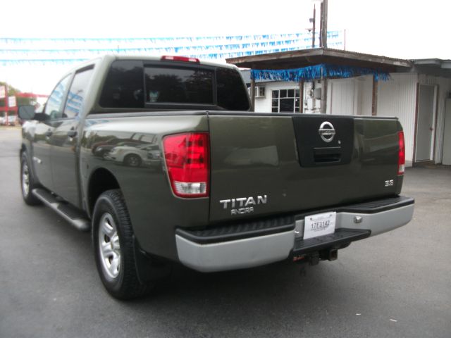 2005 Nissan Titan SLE Z71 Crew Cab Short Bed 4X4