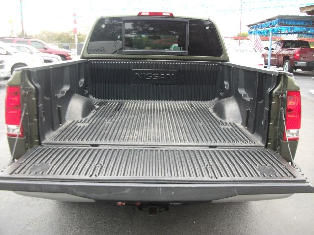 2005 Nissan Titan SLE Z71 Crew Cab Short Bed 4X4