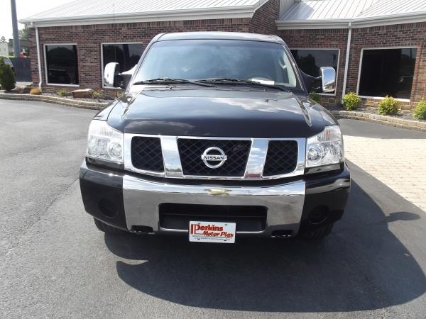 2005 Nissan Titan Lx-4wd