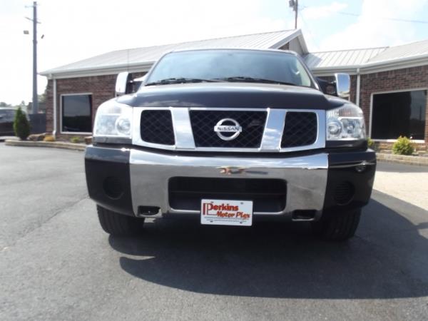 2005 Nissan Titan Lx-4wd