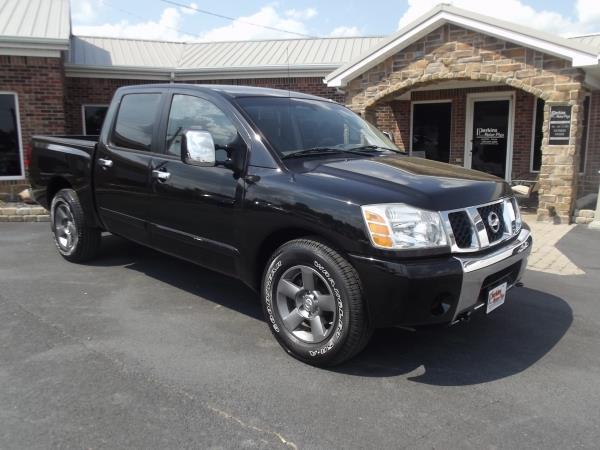 2005 Nissan Titan Lx-4wd