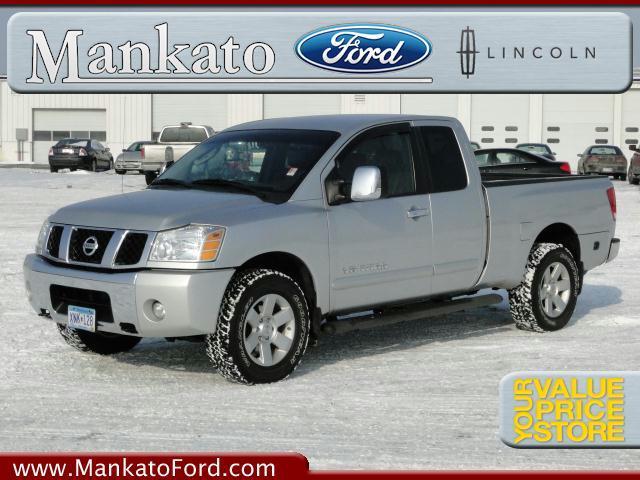 2005 Nissan Titan X