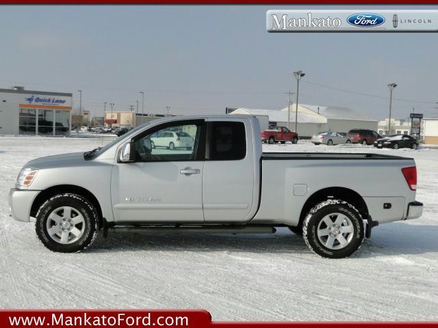 2005 Nissan Titan X