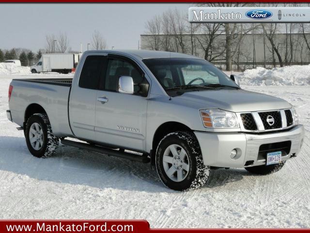 2005 Nissan Titan X