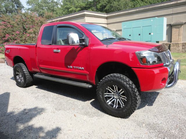 2005 Nissan Titan Unknown