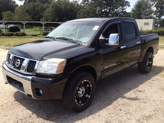 2005 Nissan Titan SLT EXT CAB 4X2