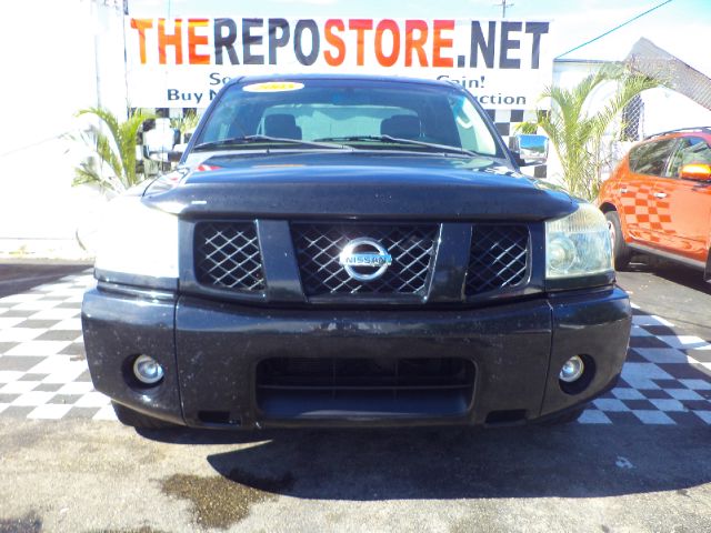 2005 Nissan Titan SL K-15