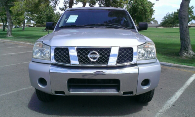 2005 Nissan Titan SLE Z71 Crew Cab Short Bed 4X4