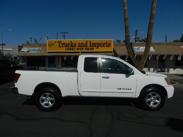 2005 Nissan Titan 2WD Double CAB V6 AUTO LS