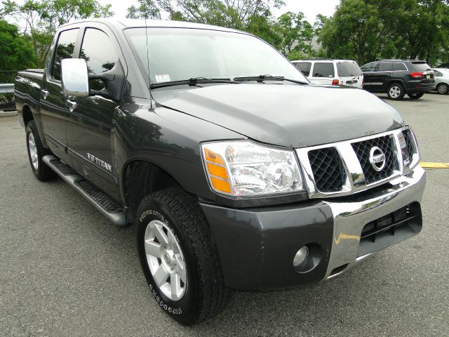 2006 Nissan Titan GLS Touring A/T