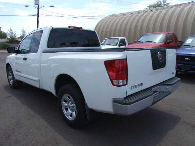 2006 Nissan Titan 3.0is -AWD