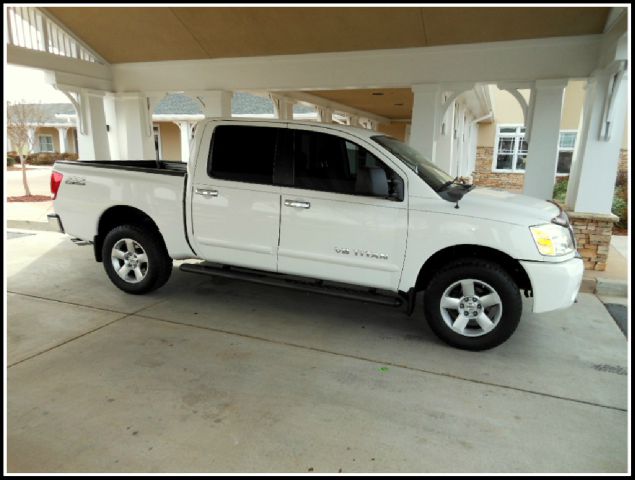 2006 Nissan Titan SLT EXT CAB 4X2