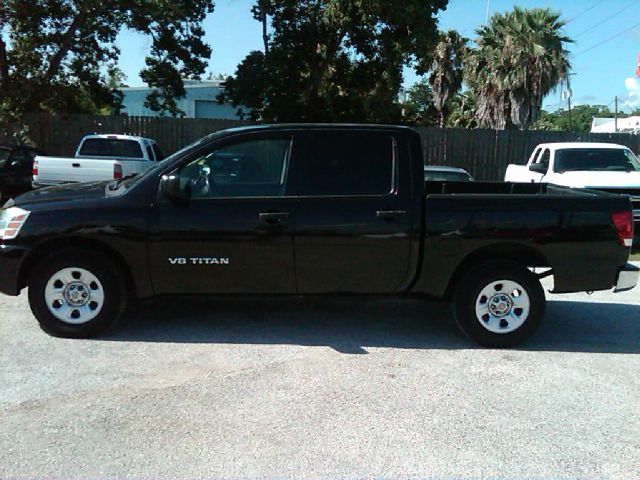 2006 Nissan Titan SLE Z71 Crew Cab Short Bed 4X4