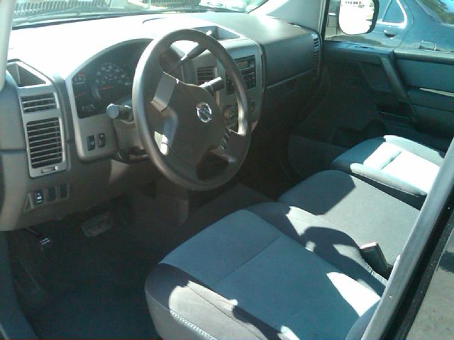 2006 Nissan Titan SLE Z71 Crew Cab Short Bed 4X4