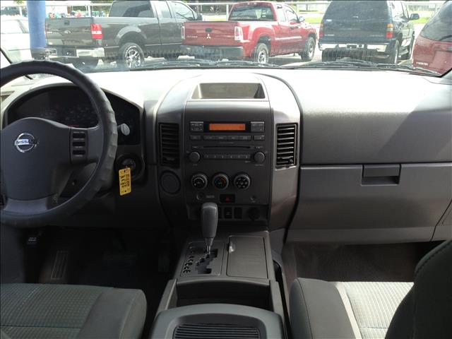 2006 Nissan Titan SLE Z71 Crew Cab Short Bed 4X4