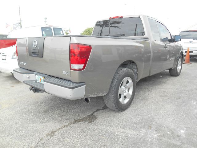 2006 Nissan Titan 3.0is -AWD