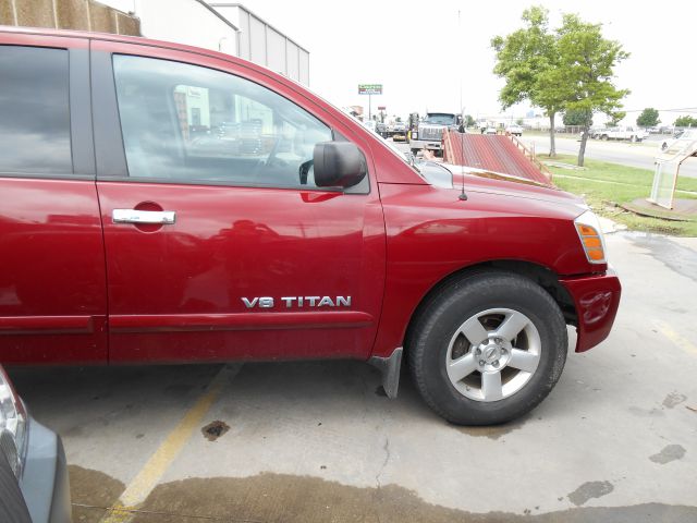 2006 Nissan Titan SLE Z71 Crew Cab Short Bed 4X4