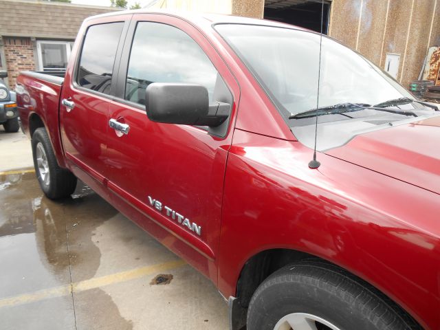 2006 Nissan Titan SLE Z71 Crew Cab Short Bed 4X4