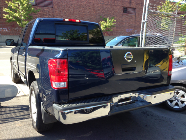 2006 Nissan Titan SE 2WD