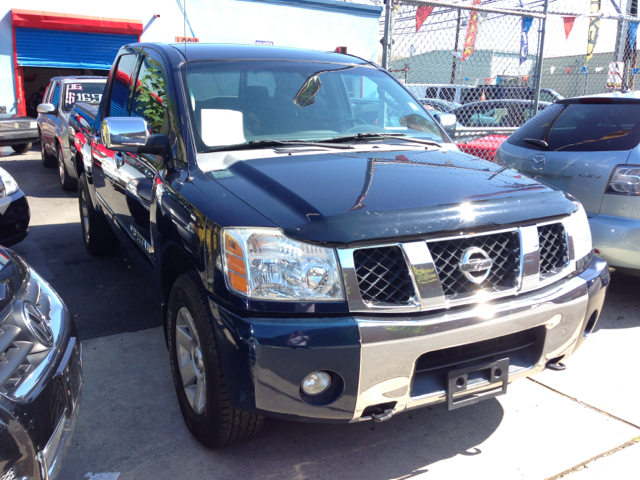 2006 Nissan Titan SE 2WD