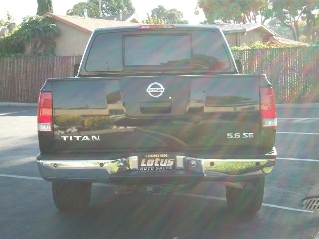 2006 Nissan Titan 4X4 Le3rd Rowone Owner