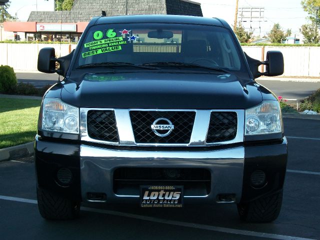 2006 Nissan Titan 4X4 Le3rd Rowone Owner