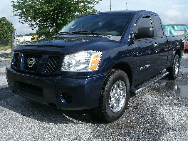 2006 Nissan Titan SE 2WD