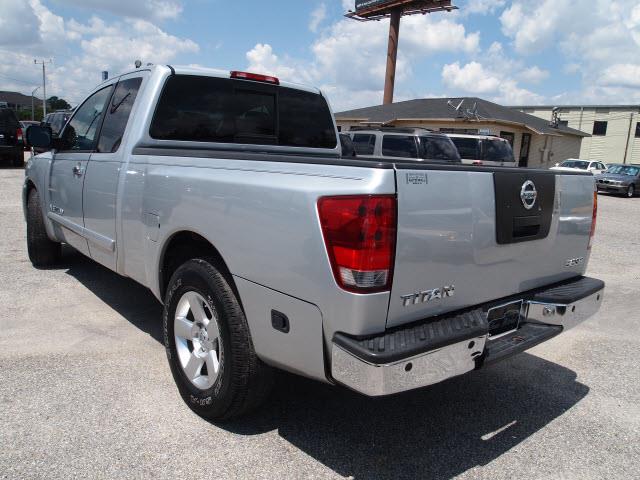 2006 Nissan Titan SE