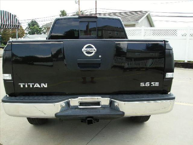 2006 Nissan Titan SE 2WD