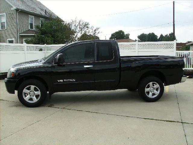 2006 Nissan Titan SE 2WD