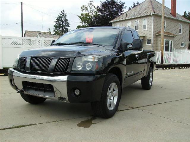 2006 Nissan Titan SE 2WD