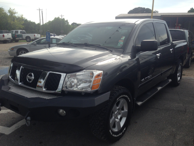 2006 Nissan Titan SLE Z71 Crew Cab Short Bed 4X4