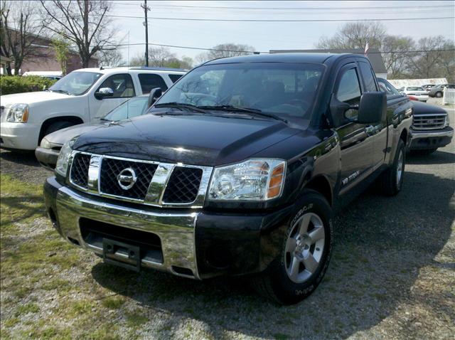 2007 Nissan Titan 2500 High Roof 158 WB