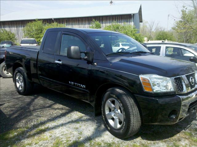 2007 Nissan Titan 2500 High Roof 158 WB