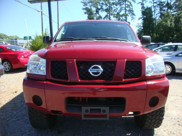 2007 Nissan Titan 4X4 Le3rd Rowone Owner