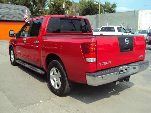 2007 Nissan Titan SLE Z71 Crew Cab Short Bed 4X4