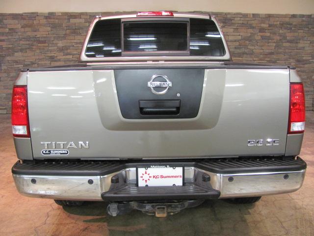 2007 Nissan Titan Unknown