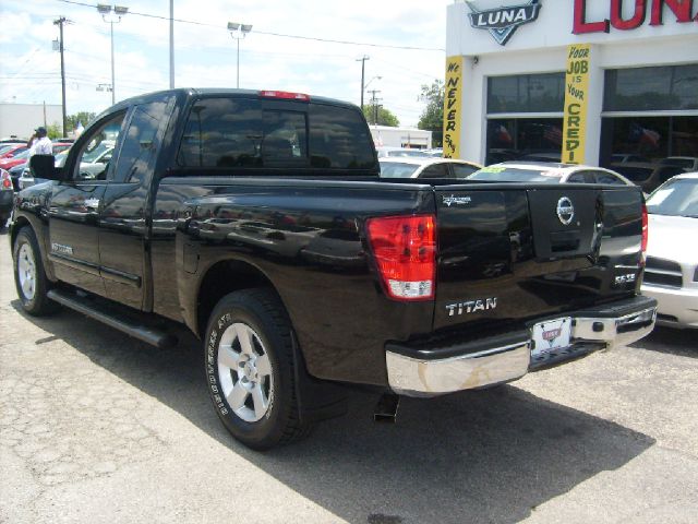 2007 Nissan Titan SL K-15