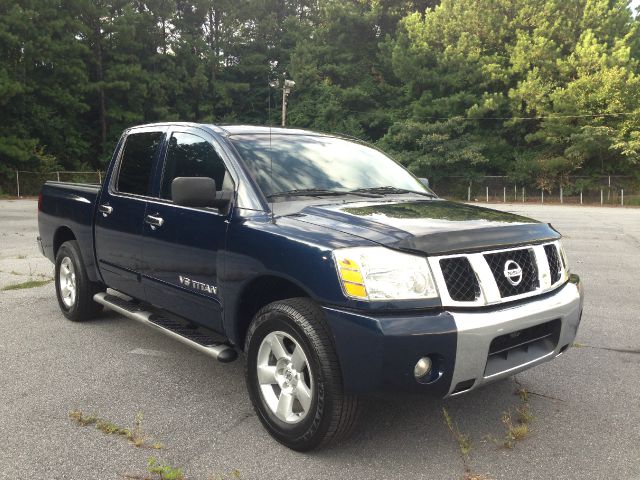 2007 Nissan Titan SE 2WD