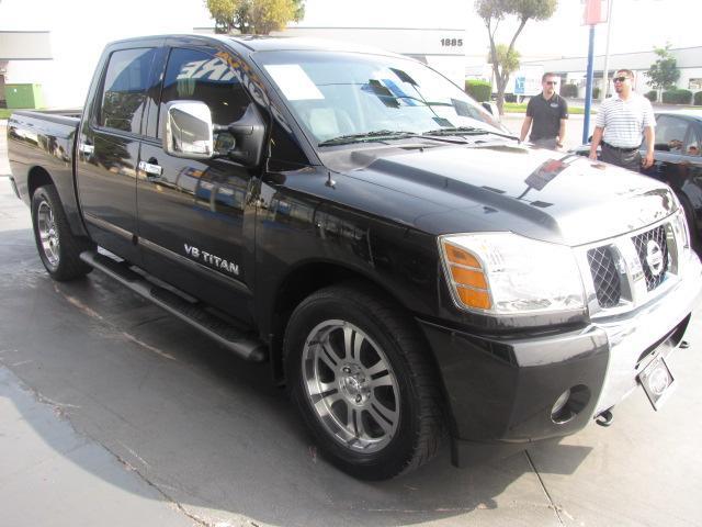 2007 Nissan Titan 4WD 4dr SUV Adventure