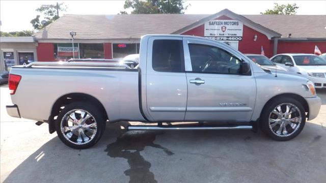 2007 Nissan Titan 2dr Cpe GT Limited V6 5-spd Manual