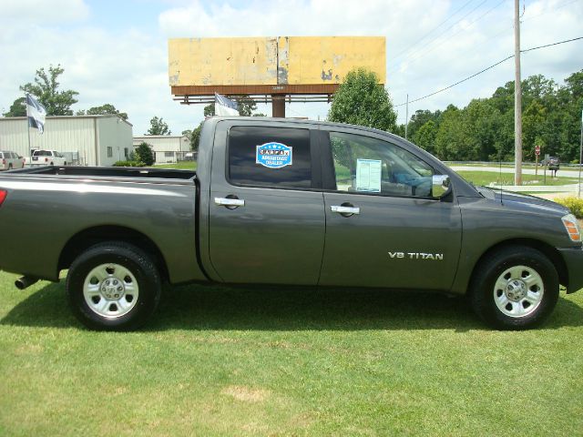 2007 Nissan Titan SE 2WD