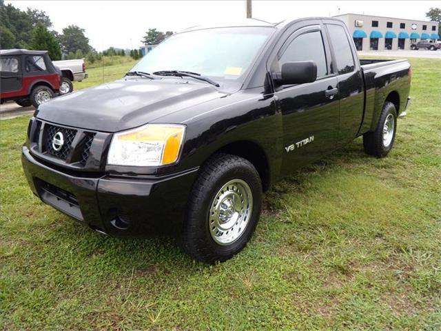 2008 Nissan Titan Unknown