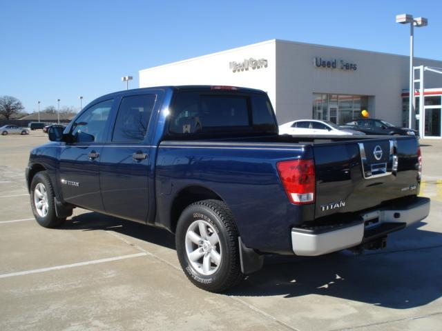 2008 Nissan Titan Unknown