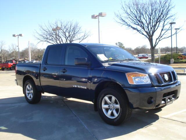 2008 Nissan Titan Unknown