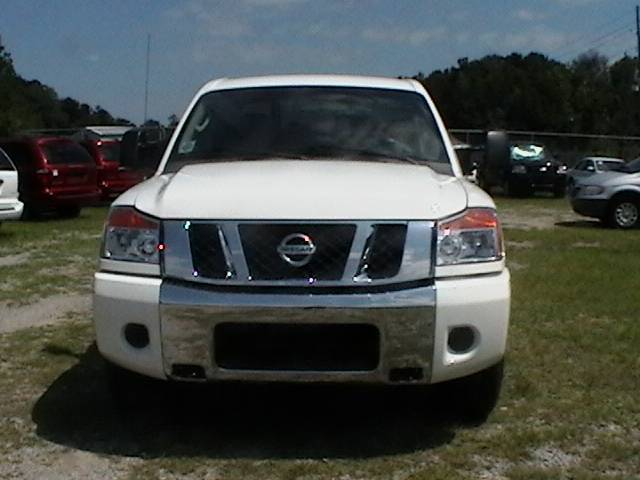 2008 Nissan Titan SE