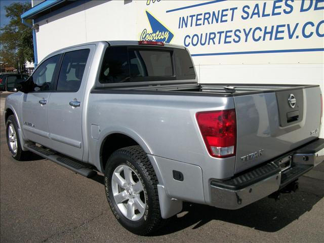 2008 Nissan Titan SE 2WD