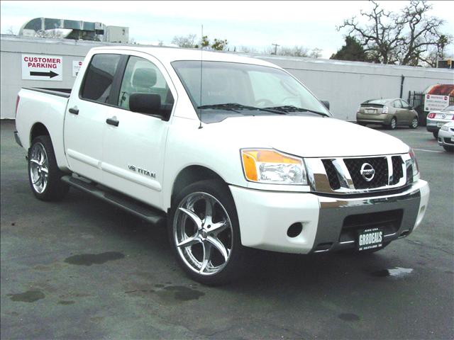 2008 Nissan Titan Lx-4wd